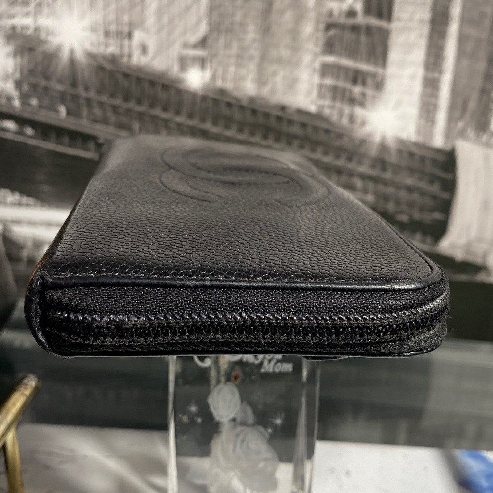 Authentic CHANEL Black Caviar Leather Timeless CC Wallet - Picture 16 of 16